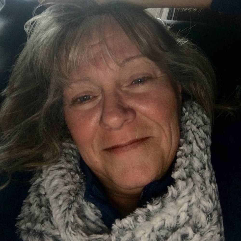 Meet your Posher, Lisa